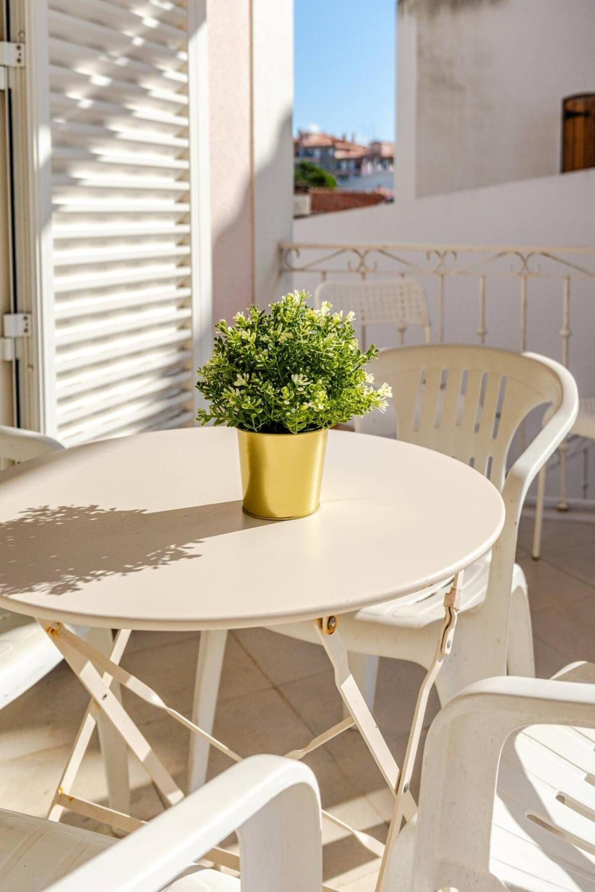 Alvide Guest House Alcabideche Exterior foto